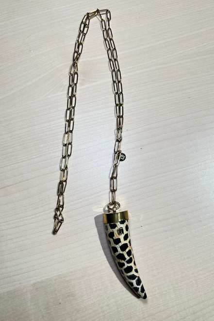 collana corno pois