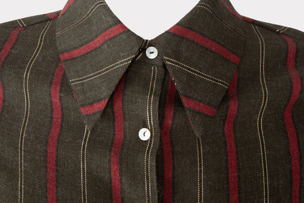 Camicia London a righe rosse su verde muschio