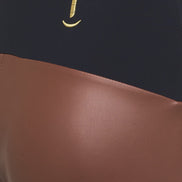 Panta Ny donna in ecopelle color cuoio con spacchi frontali