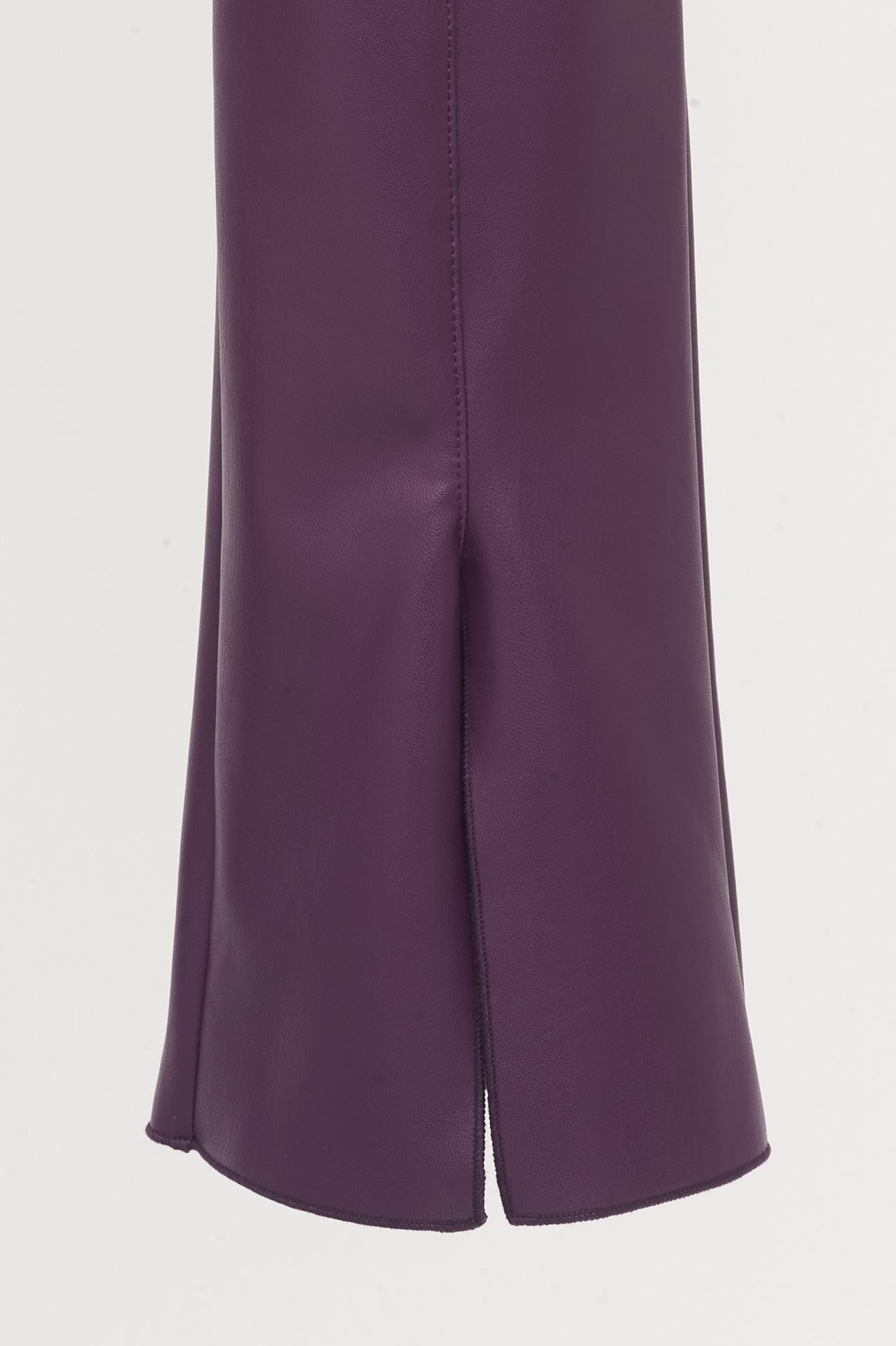 Panta donna in ecopelle viola con spacchi frontali – Panta NY