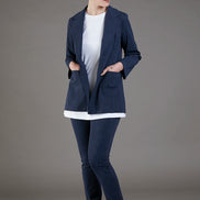 Jeans sigaretta cotone blu delavè con baschina