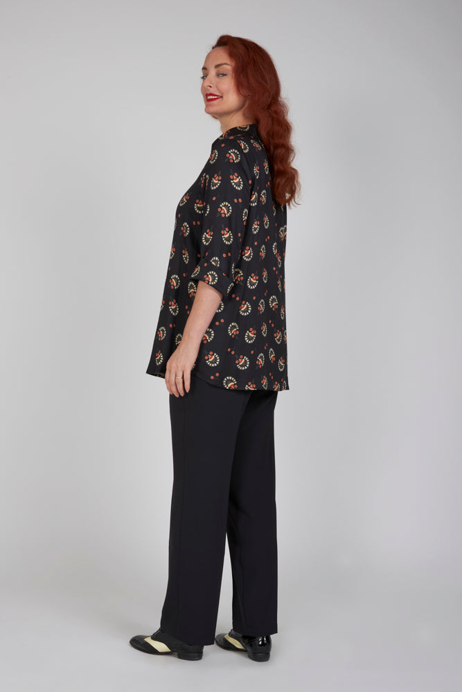 Camicia donna Milano over in satin di viscosa stampa nera