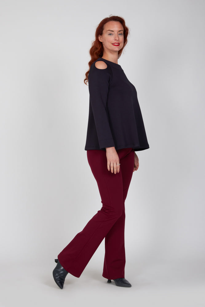 Maglia Sara felpa spalle scoperte scuba blu