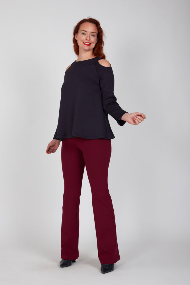 Maglia Sara felpa spalle scoperte scuba blu