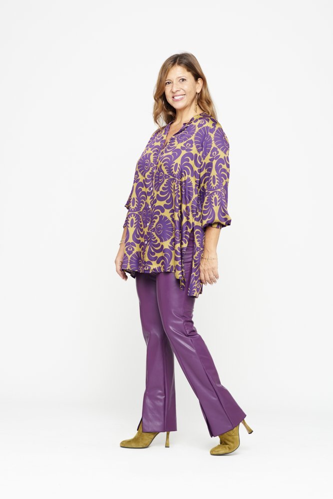 Panta donna in ecopelle viola con spacchi frontali – Panta NY