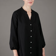 Camicia Vulcano nera in plumetis