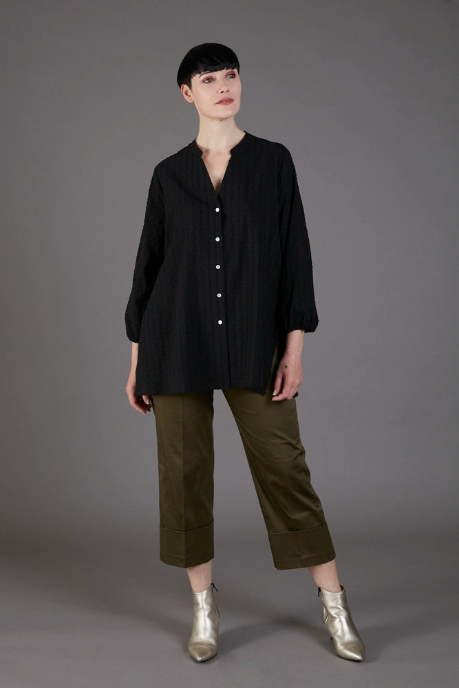 Camicia Vulcano nera in plumetis