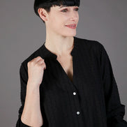 Camicia Vulcano nera in plumetis