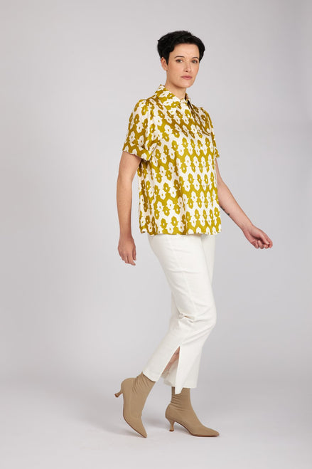 Look camicia optical panta bianco