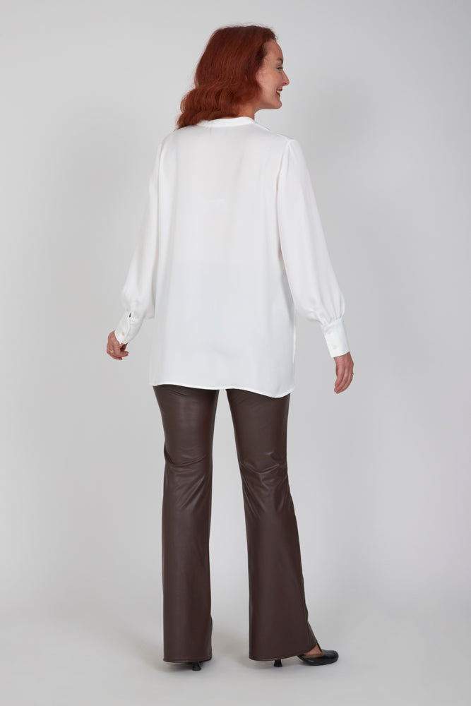 Camicia donna NY over in techno satin color latte