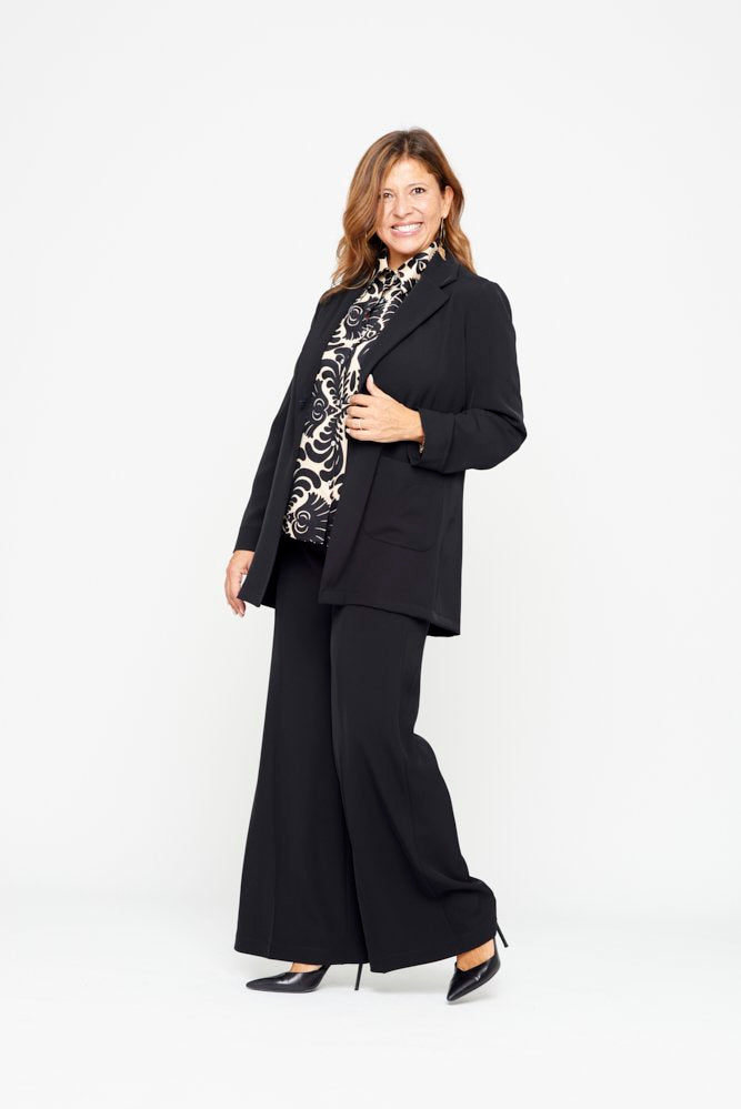 Berlin Jacket in Black Cady