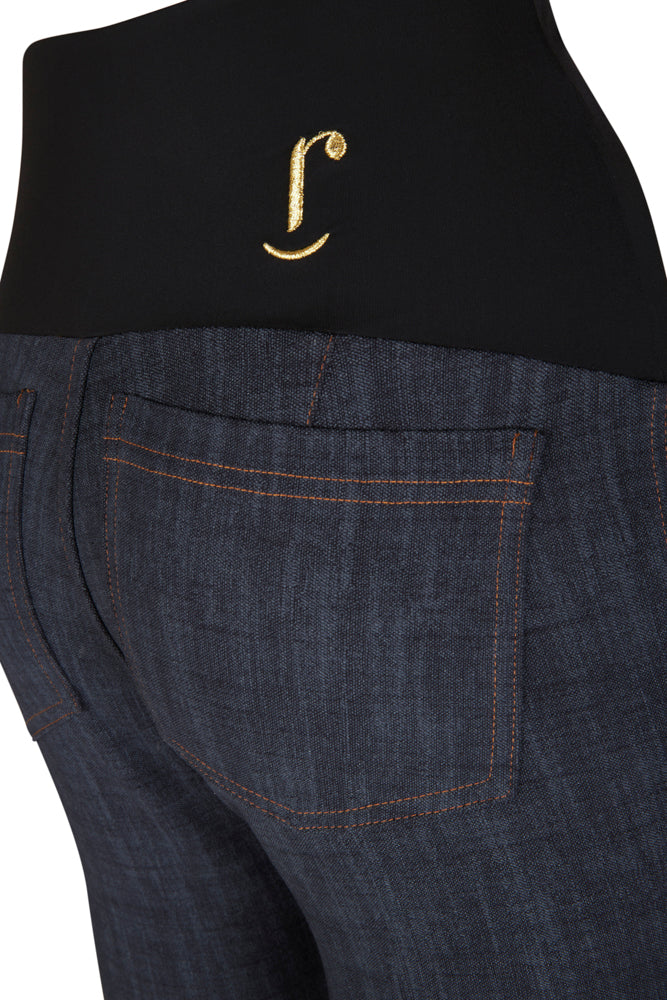 Jeans flare donna blu delavé con baschina in punto Milano stretch