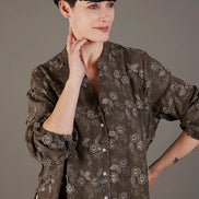 Camicia Vulcano ricamata tortora