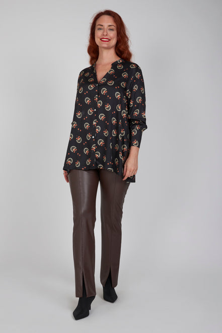 Camicia donna NY over stampa nera in satin di viscosa
