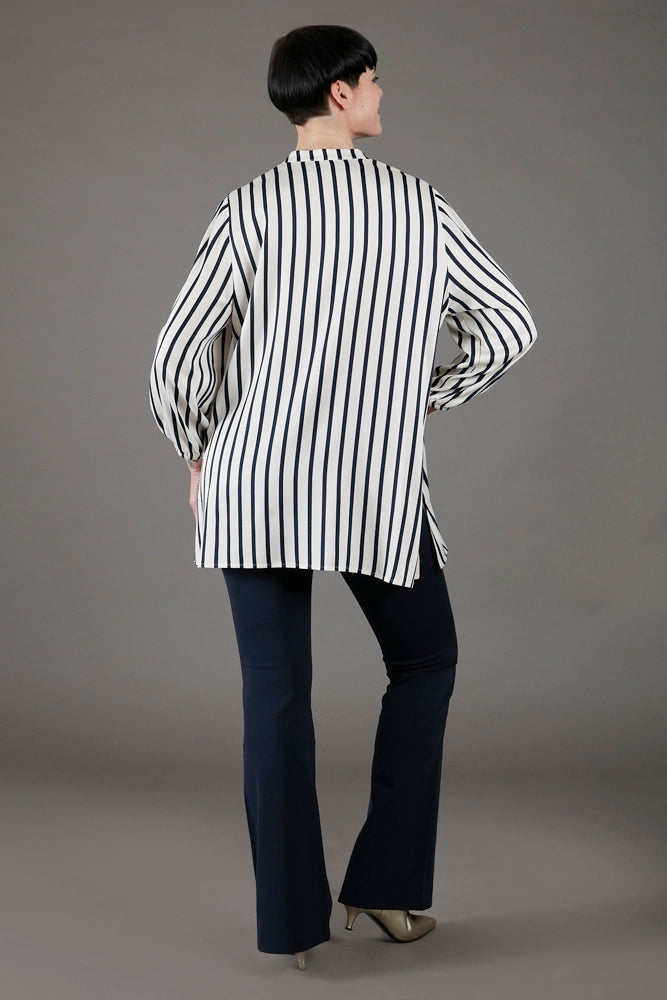 Camicia donna Vulcano a righe panna e blu in viscosa