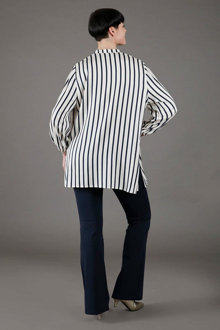 Camicia donna Vulcano a righe panna e blu in viscosa