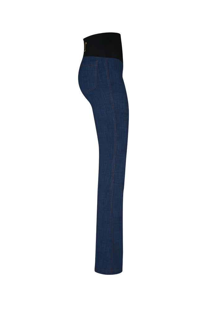 Jeans flare donna blu chiaro delavè con baschina in punto Milano leggero stretch