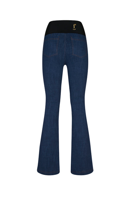 Jeans flare donna blu chiaro delavè con baschina in punto Milano leggero stretch