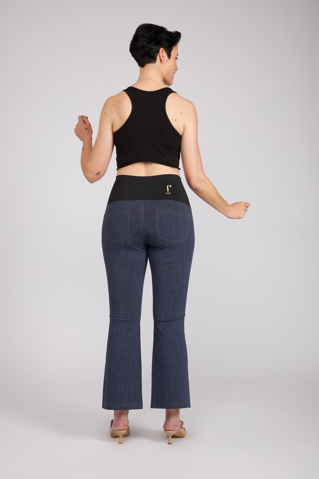 Jeans zampetta punto milano cotone blu delavè