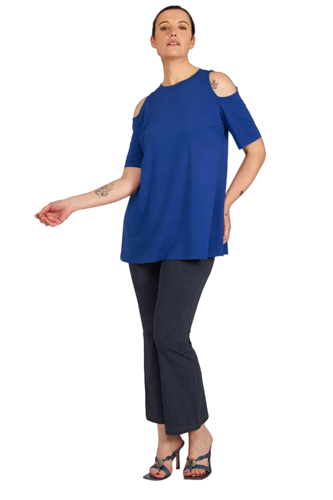 Look completo maglia bluette e jeans zampetta