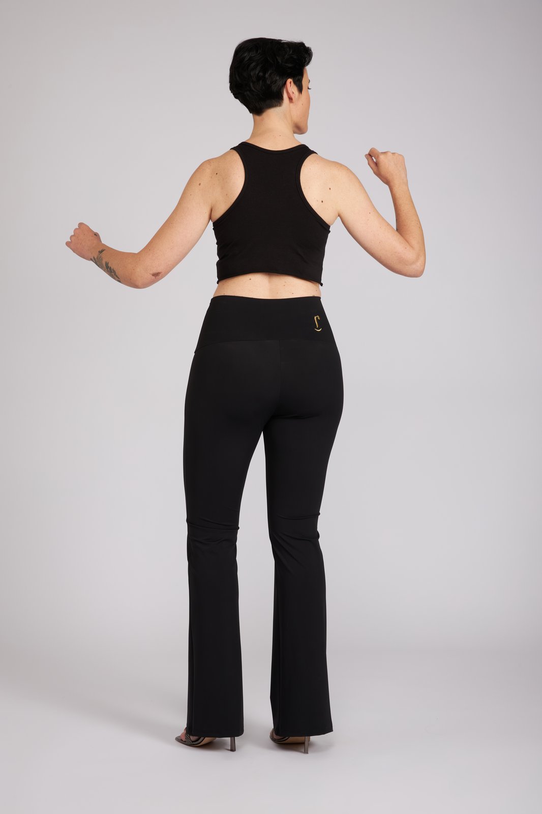 Panta Milano tecnico nero con baschina