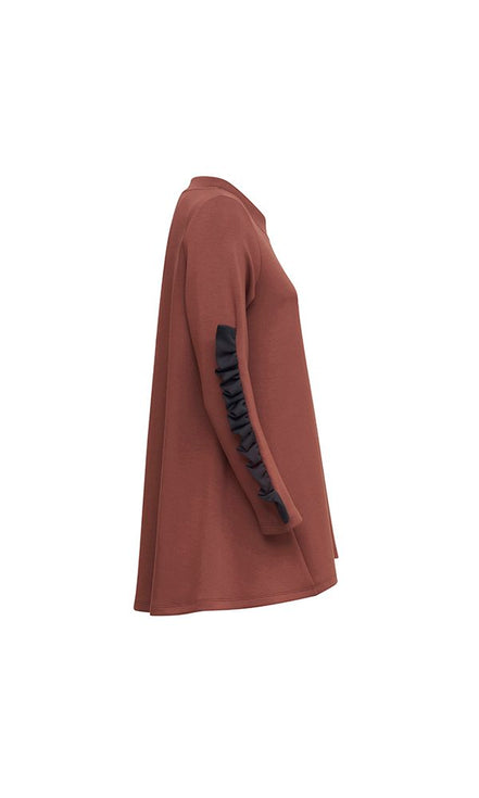 Seoul Top in Cocoa and Black